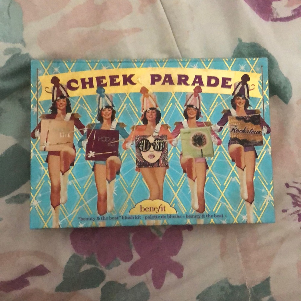 Benefit face palette cheek parade